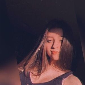 Meet your Posher, Alexia